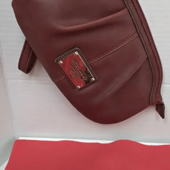Relic Clutch / Wristlet Burgundy / Red brown coloring - Picture 3 of 9